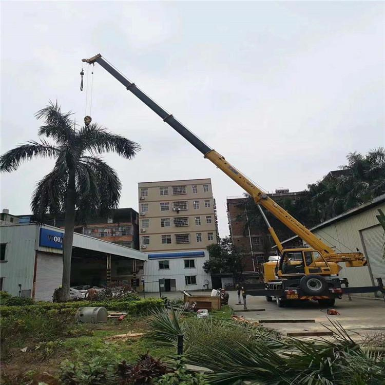 芜湖三山12吨吊车出租一天的收费标准是什么