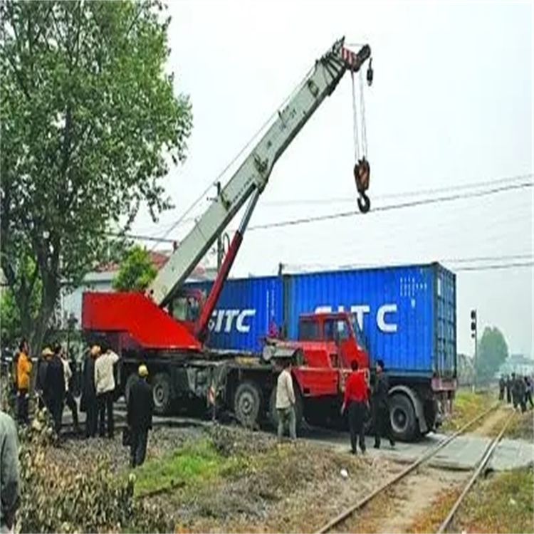 芜湖三山如何快速找到附近的吊车救援公司